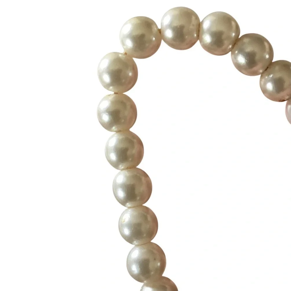 Vintage Elegant Pearl Style Necklace & Rhinestones in Silver Jewelry 2 pc Set